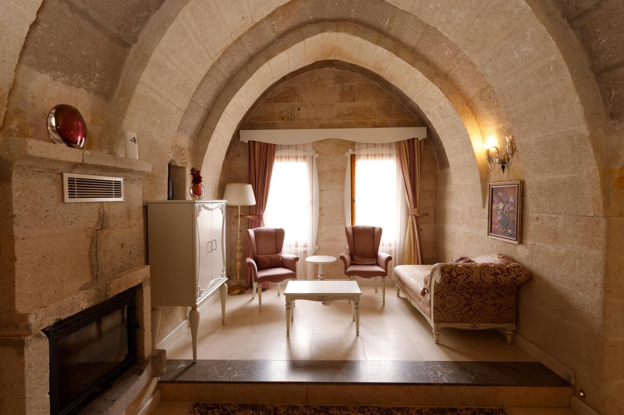 Anatelein Cave Hotel Üçhisar Eksteriør bilde