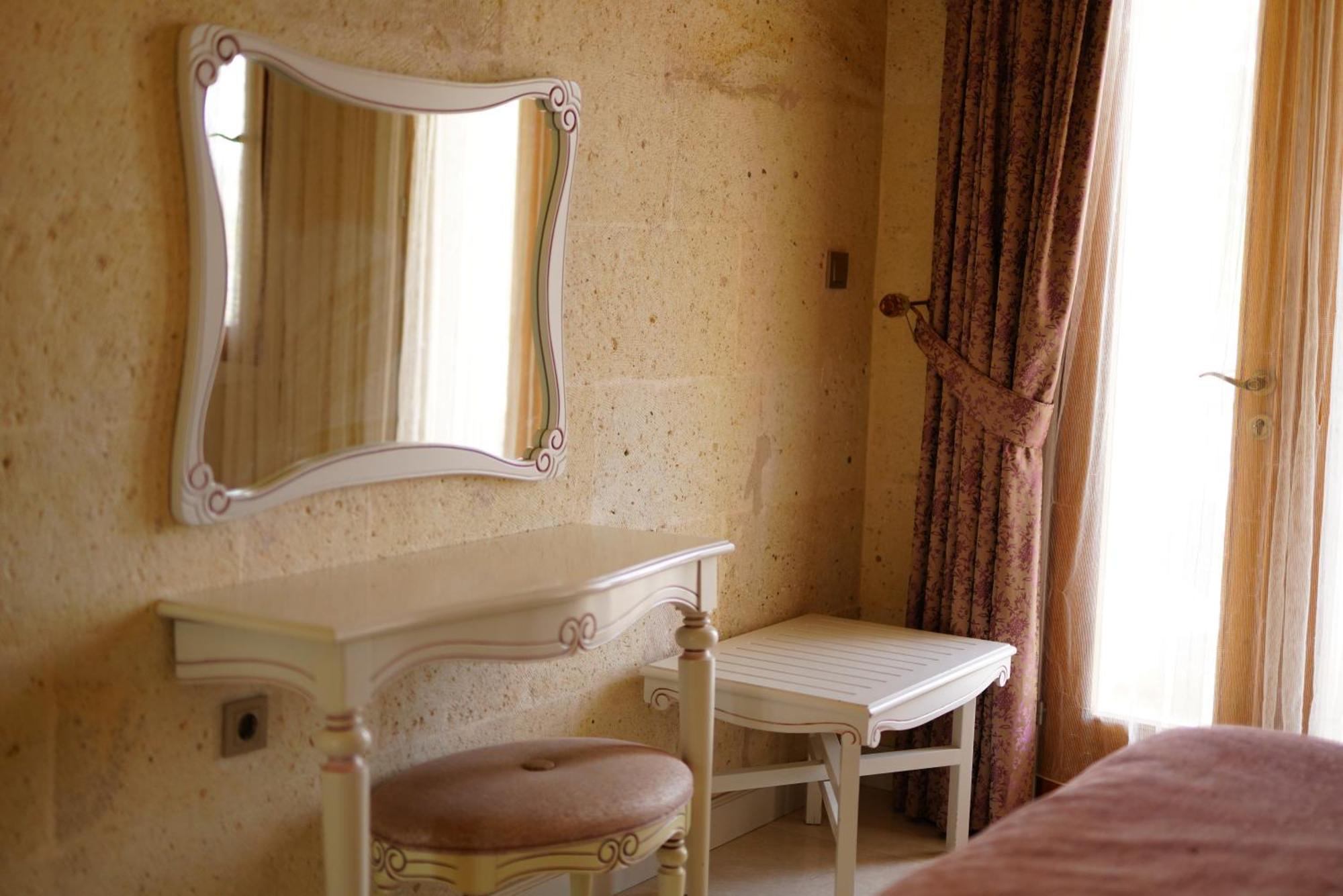 Anatelein Cave Hotel Üçhisar Eksteriør bilde