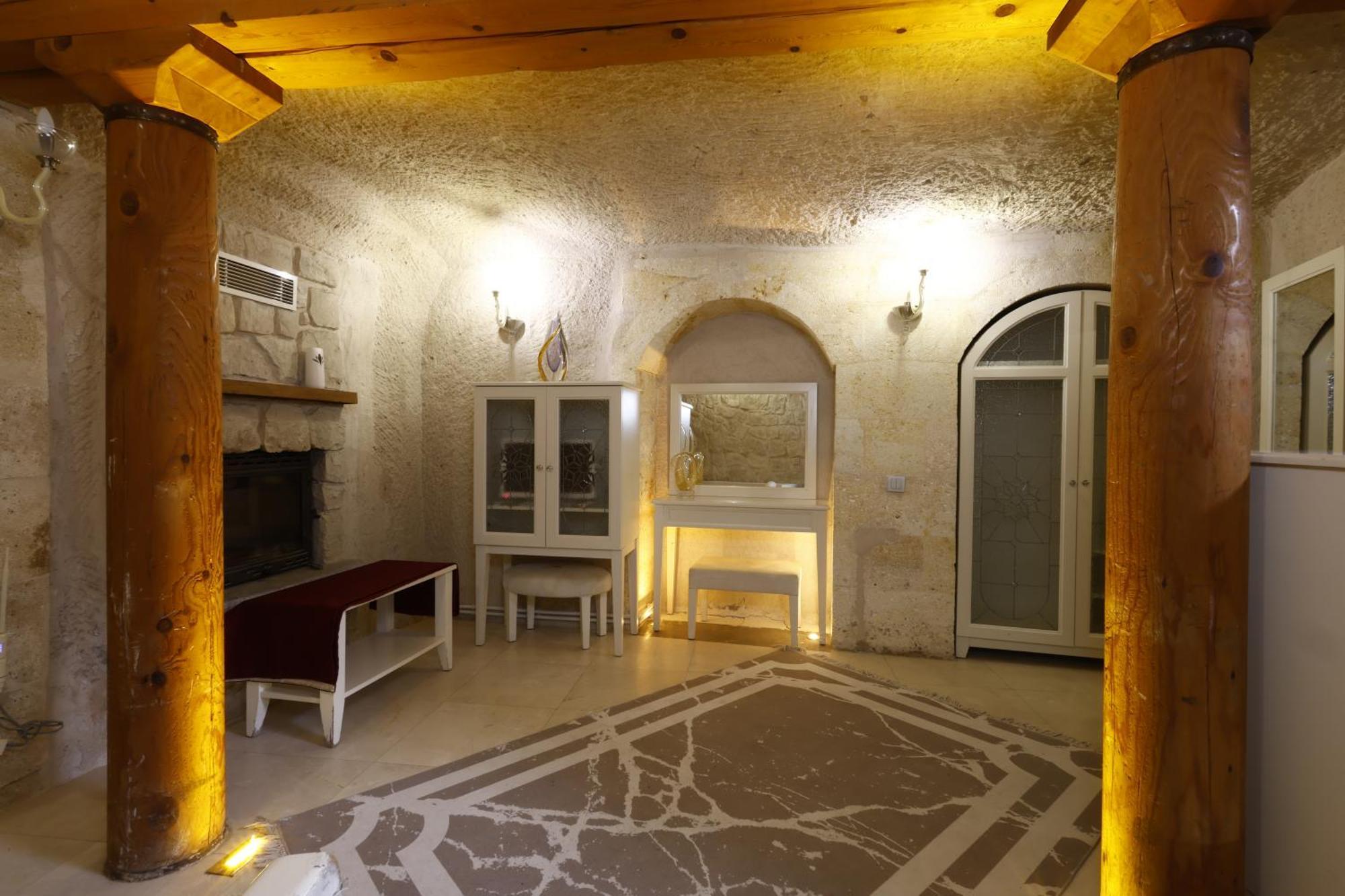 Anatelein Cave Hotel Üçhisar Eksteriør bilde